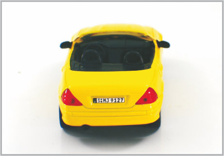 1/43 Diecast Benz Sik320 Мерседес автомобилей масштабной модели желтого сплава изготовленный на заказ для собрания поставщик