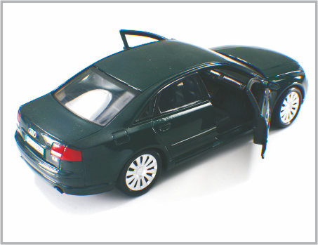 1/24 Diecast автомобили Audi A8 масштабной модели сплава яркие черные изготовленные на заказ как домой Decoratio поставщик
